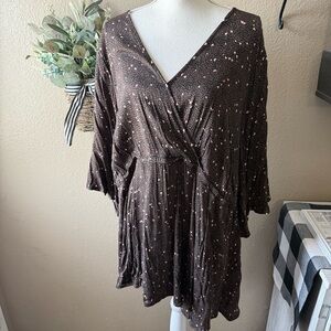Torrid Woman’s Plus Brown V-Neck Blouse Top With Pink Hearts Ruffle Sleeves 4X